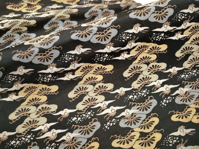 平和屋着物●全通柄　九寸名古屋帯　飛鶴松文　黒地　正絹　逸品　CABD0615hy