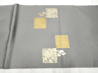 平和屋着物●九寸開き名古屋帯　竹屋町刺繍　市松枝葉文　金通し地　正絹　逸品　CABD0712hy