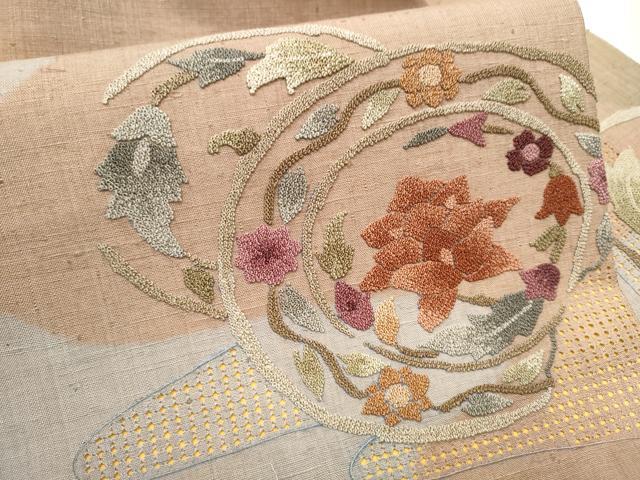 平和屋着物●中国三大刺繍　スワトウ相良刺繍　総刺繍　九寸名古屋帯　紬地　花唐草文　正絹　逸品　CABD0719hy
