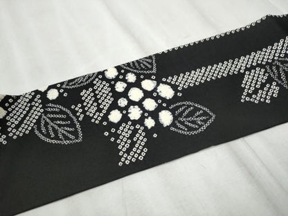 平和屋着物●全通柄　九寸名古屋帯　絞り　草花文　黒地　正絹　逸品　CABD0734hy