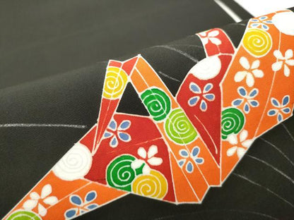 平和屋着物●塩瀬　九寸開き名古屋帯　折り鶴花文　黒地　正絹　逸品　CABD0775hy