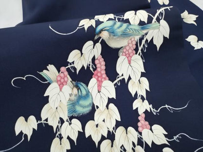 平和屋着物●塩瀬　九寸名古屋帯　手描き　休み鳥葡萄蔦の葉文　正絹　逸品　CABD0782hy