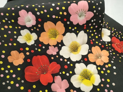 平和屋着物●塩瀬　九寸名古屋帯　舞花文　黒地　金彩　正絹　逸品　CABD0783hy