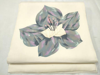 平和屋着物●塩瀬　九寸開き名古屋帯　ろうけつ染　舞花文　正絹　逸品　CABD0786hy