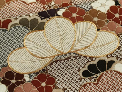 平和屋着物■豪華黒留袖　駒刺繍　松梅文　金彩　正絹　逸品　CABD0942ze