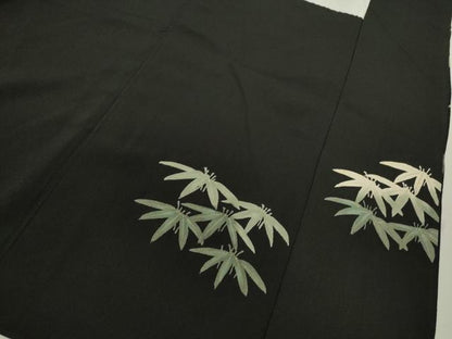 平和屋着物■豪華黒留袖　刺繍　孔雀笹文　金彩　正絹　逸品　CABD0998ze