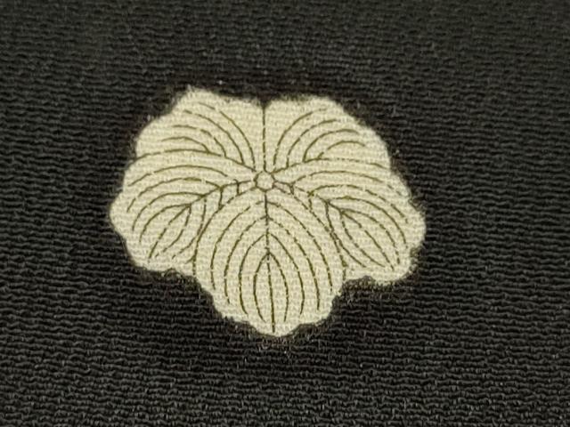 平和屋着物■豪華黒留袖　駒刺繍　草花吉祥文　金彩　正絹　逸品　CABD1034ze