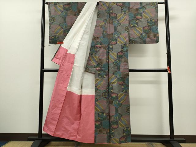 平和屋着物■本場大島紬　7マルキ　亀甲重ね草花文　正絹　逸品　CABD1056ze