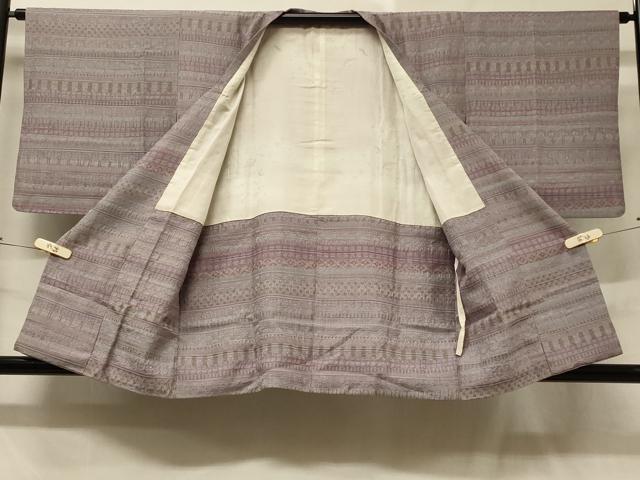 平和屋着物＃道行コート　横段文　正絹　逸品　未使用　CABE4802ua 楽天市場】平和屋着物□道行コート 草花文 黒地 ロング丈 正絹 逸品