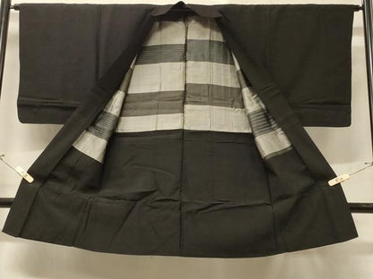 平和屋着物＃男性 長羽織 紬地 黒地 正絹 逸品 CABD1499in