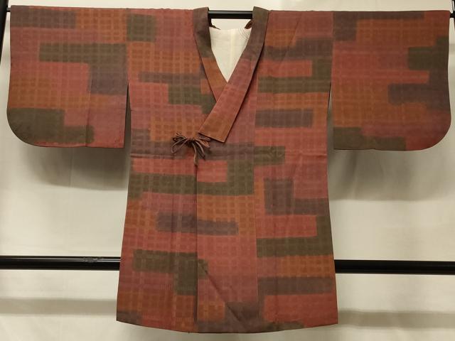 平和屋着物＃道中着 幾何学文様 ロング丈 正絹 逸品 CABD1517in