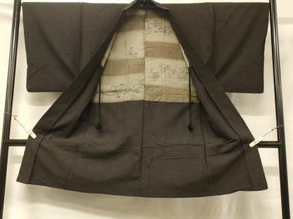 平和屋着物＃男性　長羽織　紬地　黒地　正絹　逸品　CABD1576in
