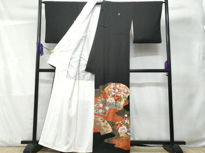 平和屋着物■豪華黒留袖　地紙重ね孔雀鴛鴦花文　金彩　正絹　逸品　CABD1968fb