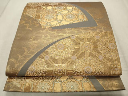 平和屋着物◎六通柄袋帯　地紙重ね花文　金糸　正絹　逸品　CABD2306qe