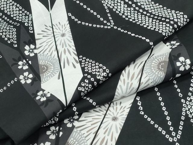 平和屋着物∴夏物 浴衣 矢羽根花火 黒地 綿 逸品 未使用 CABD2419ng