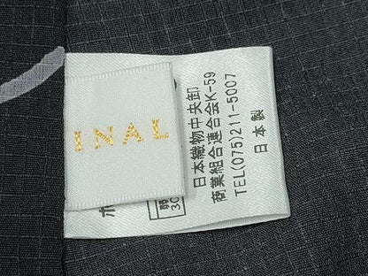 平和屋着物∴夏物　浴衣・小紋兼用　紅梅　枝菊舞蝶文　黒地　洗える着物　CABD2534ng
