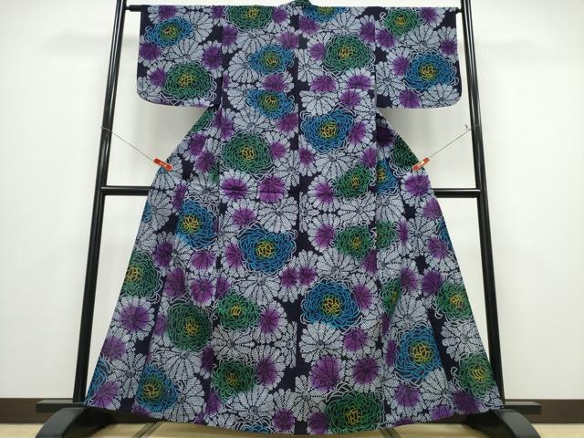 平和屋着物∴夏物　浴衣　注染　手染め　手縫い　枝菊舞蝶文　日本製　綿　逸品　CABE8925ng 平和屋着物∴夏物 浴衣 藍 注染 手染め 手縫い 菊文 日本製 綿 逸品