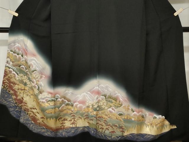 平和屋着物■豪華黒留袖　遠山樹林文　暈し染め　金彩　正絹　逸品　CABD3423ev