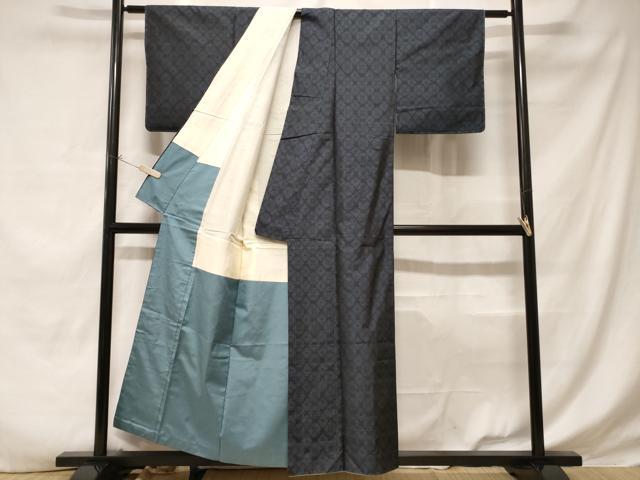 平和屋着物■本場大島紬 菱花文 正絹 逸品 CABD3540ev