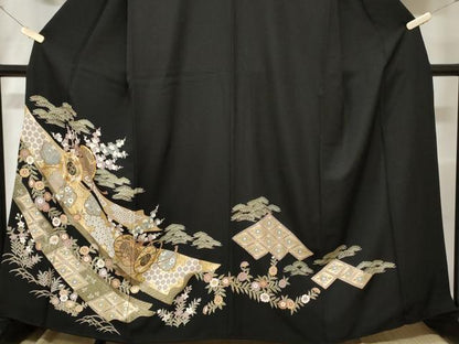 平和屋着物■豪華黒留袖　駒刺繍　鼓雪輪草花文　金彩　正絹　逸品　CABD3659ev