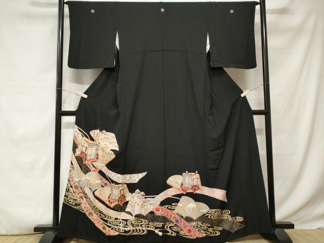 平和屋着物■豪華黒留袖　駒刺繍　御所車冊子草花文　金彩　正絹　逸品　CABD3774ev