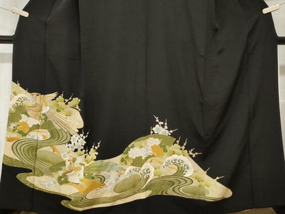 平和屋着物■豪華黒留袖　刺繍　鳳凰立波花文　暈し染め　金彩　正絹　逸品　CABD3842ev