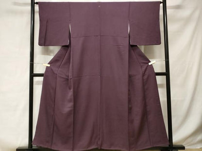 平和屋着物■上質な色無地　霞地紋　蒲葡色　正絹　逸品　CABD3855ev