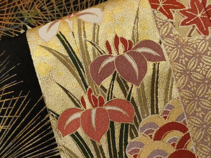 平和屋着物■豪華黒留袖　駒刺繍　短冊枝松文　金彩　正絹　逸品　CABD3895ev