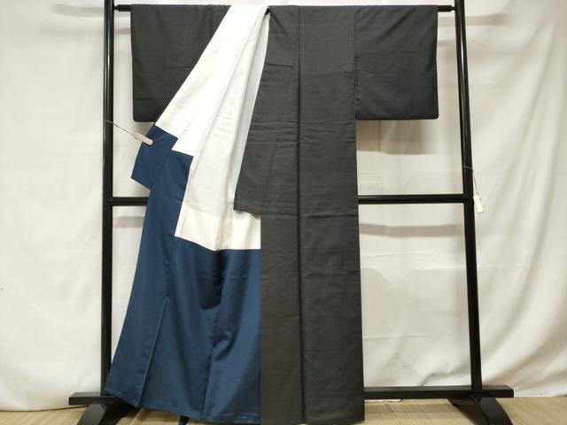 平和屋着物■本場大島紬 幾何学文 正絹 逸品 CABD3914ev