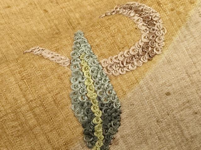 平和屋着物●九寸名古屋帯　紬地　総刺繍　草花文　金糸　正絹　逸品　未使用　CABD4176dy
