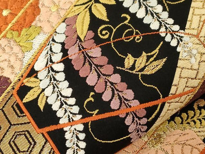 平和屋着物●西陣　河合美術織物謹製　六通柄袋帯　唐織　文箱花文　黒地　金糸　正絹　逸品　CABD4298dy