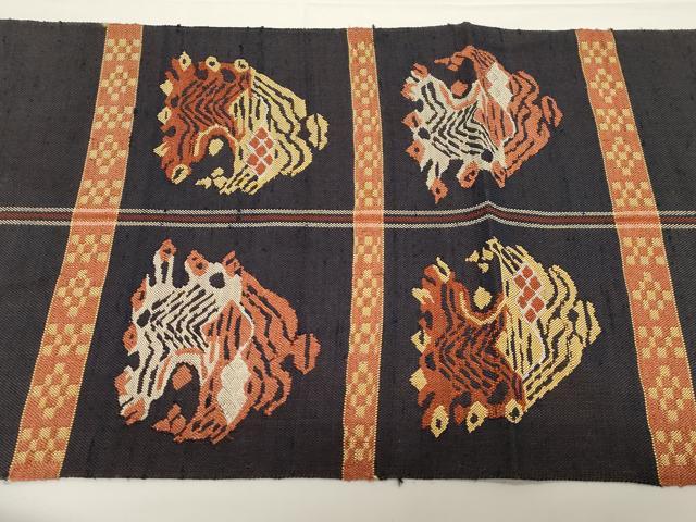 平和屋着物●八寸名古屋帯　龍村平蔵柄　甲比丹孔雀　正絹　逸品　CABD4323dy