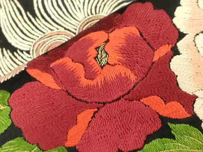 平和屋着物●アンティーク　大正ロマン　九寸名古屋帯　作家物　総手刺繍　草花　唐獅子　黒地　金糸　正絹　逸品　CABD4365dy