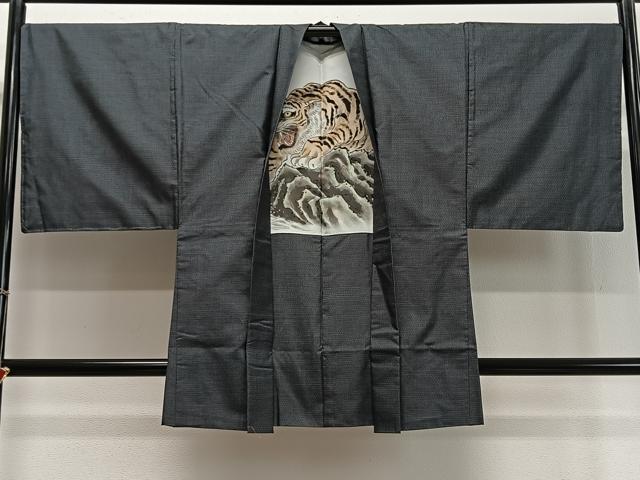 平和屋着物∞男性　長羽織　本場大島紬　60亀甲　総詰め　正絹　逸品　CABD4543ua
