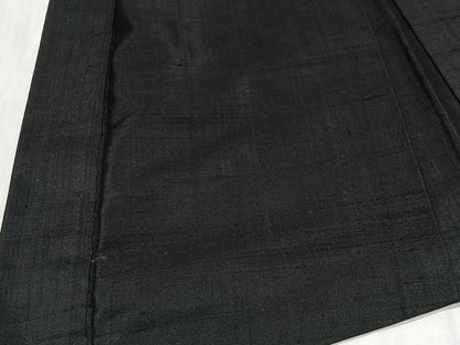 平和屋着物∞男性　長羽織　紬地　黒地　正絹　逸品　CABD4544ua
