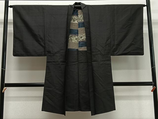 平和屋着物∞男性　羽織　紬地　縞　黒地　正絹　逸品　CABD4576ua