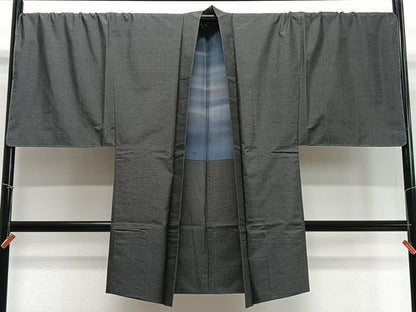 平和屋着物∞男性　長羽織　紬地　100亀甲　総詰め　黒地　正絹　逸品　未使用　CABD4585ua