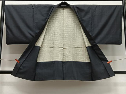 平和屋着物∞男性　羽織　本場大島紬　100亀甲　総詰め　正絹　逸品　CABD4607ua