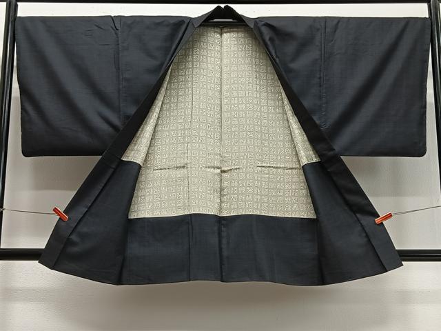 平和屋着物∞男性　羽織　本場大島紬　100亀甲　総詰め　正絹　逸品　CABD4607ua