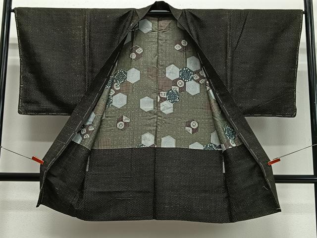 平和屋着物∞男性　長羽織　紬地　絣文様　黒地　正絹　逸品　CABD4609ua