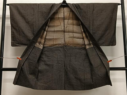 平和屋着物∞男性　長羽織　紬地　横段文　正絹　逸品　未使用　CABD4610ua