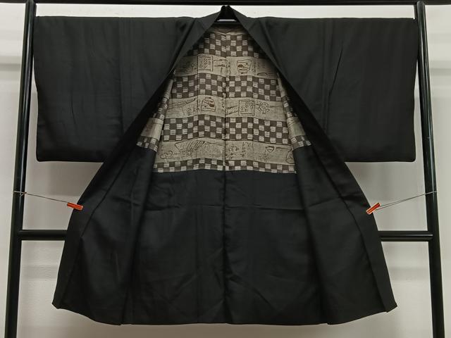 平和屋着物∞男性　長羽織　紬地　黒地　正絹　逸品　CABD4638ua