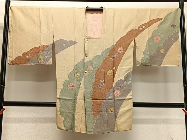 平和屋着物∞道行コート　絞り　舞花文　金彩　ロング丈　正絹　逸品　未使用　CABD4645ua