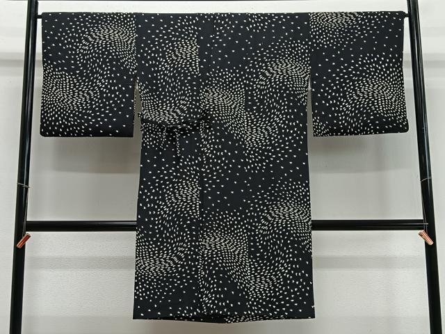 平和屋着物∞道中着　舞桜文　黒地　ロング丈　正絹　逸品　CABD4668ua