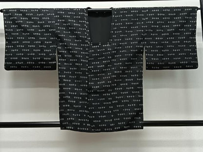 平和屋着物∞道行コート　絞り　鹿の子文　黒地　正絹　逸品　CABD4724ua
