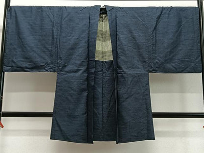 平和屋着物∞男性　長羽織　本場大島紬　80亀甲　総詰め　正絹　逸品　CABD4767ua