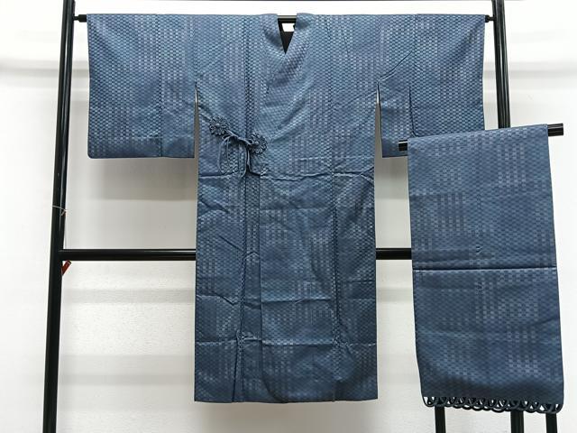 平和屋着物∞道中着　リバーシブル　格子　黒地　ショール付き　反端付き　正絹　逸品　CABD4790ua