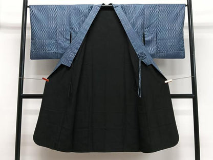 平和屋着物∞道中着　リバーシブル　格子　黒地　ショール付き　反端付き　正絹　逸品　CABD4790ua