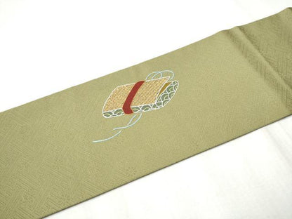 平和屋着物●京縫　月聖子　九寸名古屋帯　刺繍　人物草花文　金糸　正絹　逸品　CABD5717hy