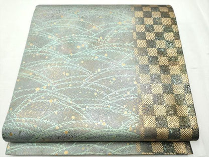 平和屋着物●全通柄袋帯　紬地　市松草花文　金彩　正絹　逸品　CABD5757hy